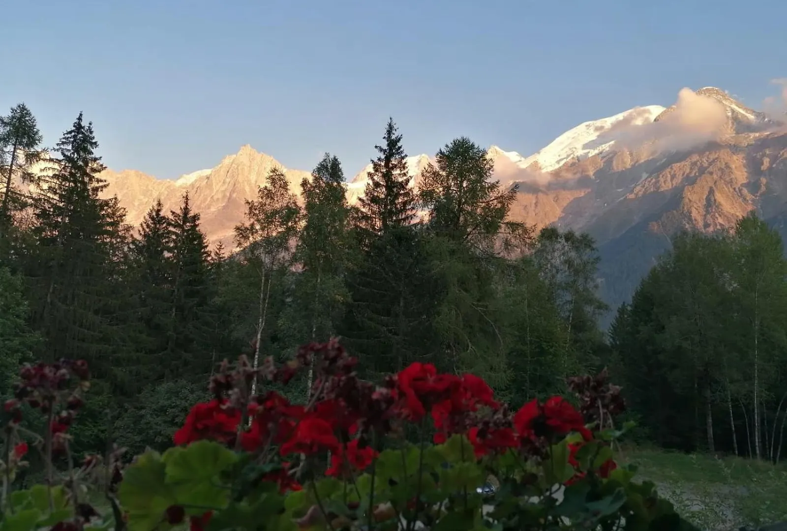 Chamonix Chalets Les Houches 0*,  France